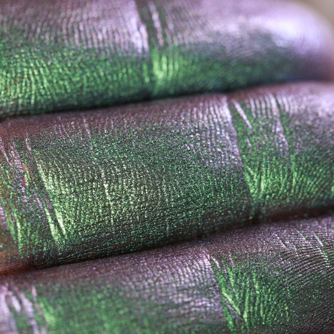 677 - A Song of Mermaids and Tritons- Ama Makeup Pigment Chameleon