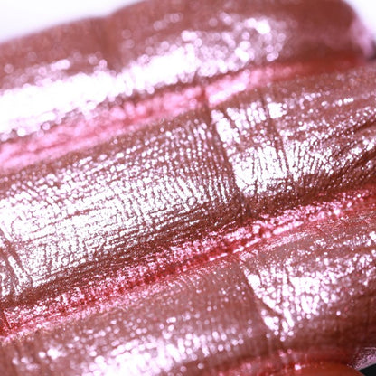 686 - Dancing with My Favourite Girl - Ama Makeup Pigment Chameleon