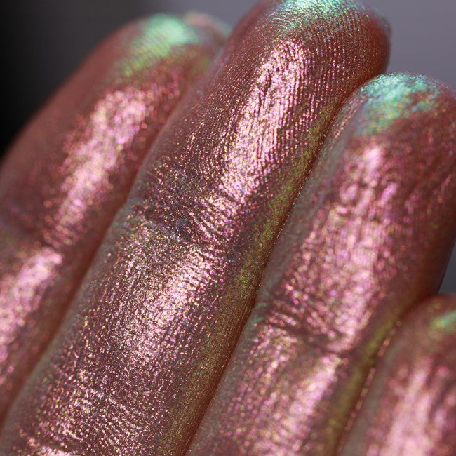 693 - Fairy Godmother’s Wand - Ama Makeup Pigment Chameleon