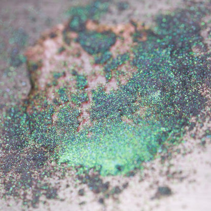 695 - Lost in The Winter Lands - Ama Makeup Pigment Chameleon