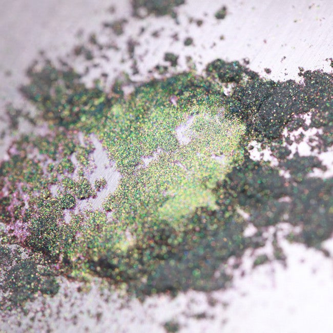 697 - Frozen Blizzard - Ama Makeup Pigment Chameleon