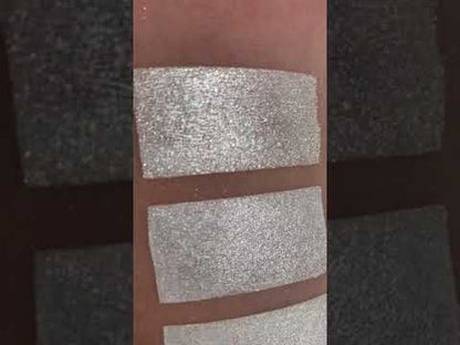 450 - Cold Tears - Ama Makeup Pigment
