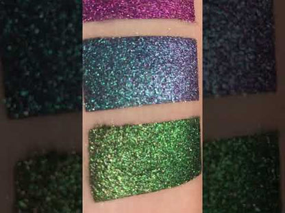680 - Travelling on Dark Clouds  - Ama Makeup Pigment Chameleon